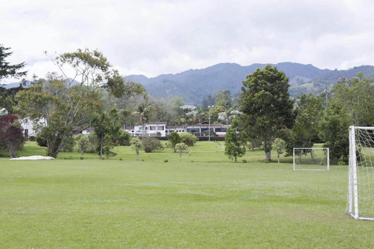 Club Campestre Hacienda Fizebad Hotel เอล เรติโร ภายนอก รูปภาพ