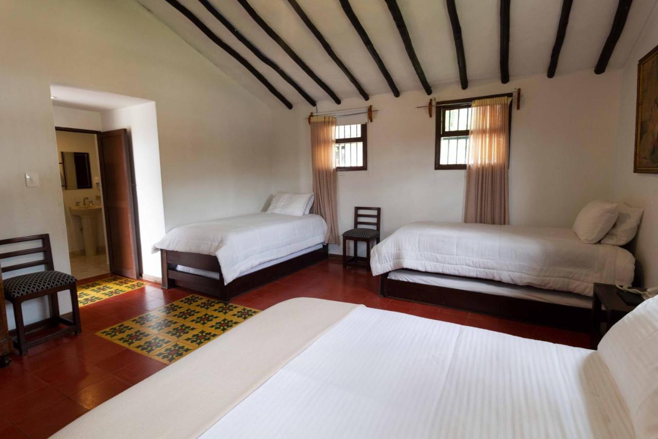 Club Campestre Hacienda Fizebad Hotel เอล เรติโร ห้อง รูปภาพ