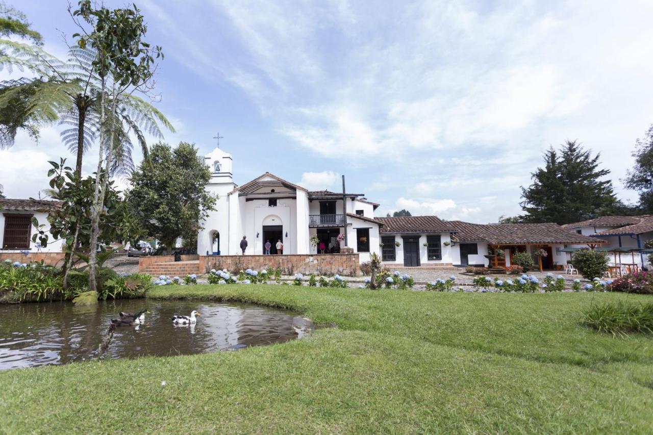 Club Campestre Hacienda Fizebad Hotel เอล เรติโร ภายนอก รูปภาพ